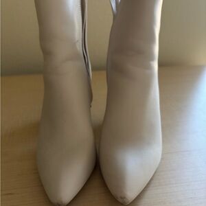 Elegant Cream Women's Shoes